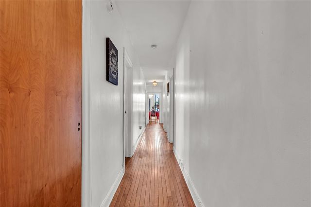 100 W 121 Street 61, New York (manhattan), NY 10027