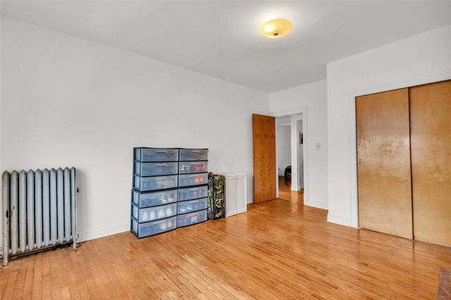 100 W 121 Street 61, New York (manhattan), NY 10027