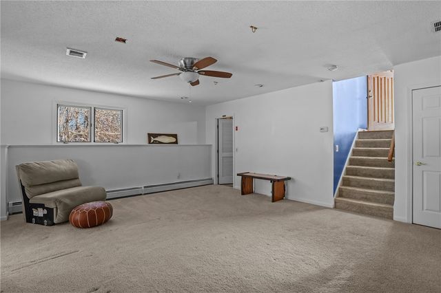 25 Ivy Hollow Court, Cranston, RI 02921