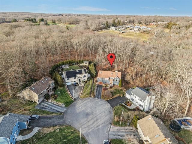 25 Ivy Hollow Court, Cranston, RI 02921