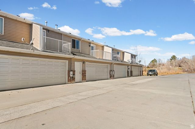 1119 HEALY ST, Ogden, UT 84403