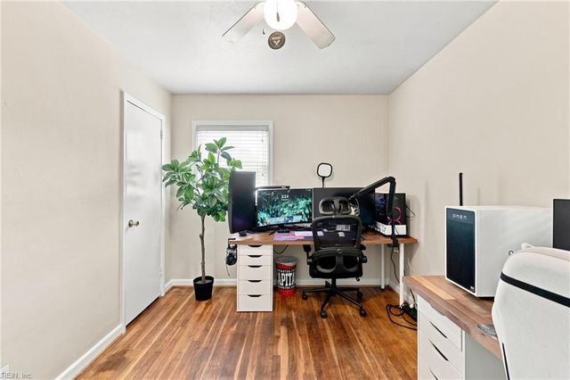 202 Sequoia RD, Portsmouth, VA 23701