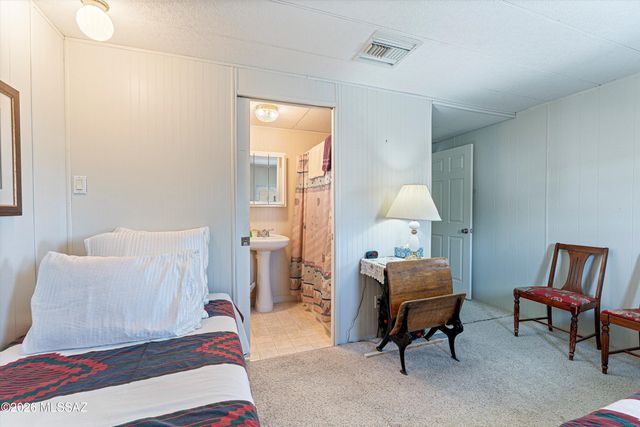 5347 W Flying W Street, Tucson, AZ 85713