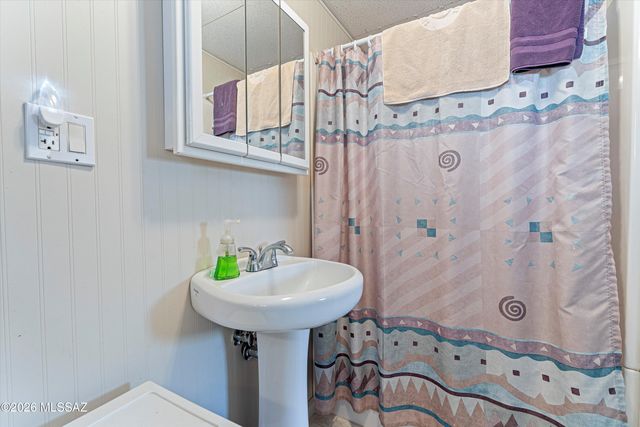 5347 W Flying W Street, Tucson, AZ 85713