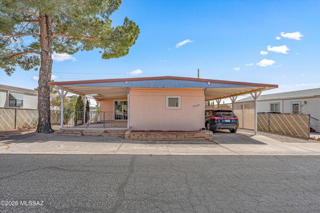 5347 W Flying W Street, Tucson, AZ 85713