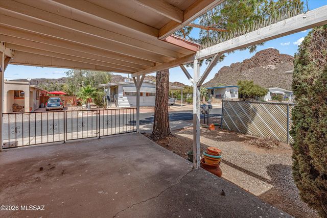 5347 W Flying W Street, Tucson, AZ 85713