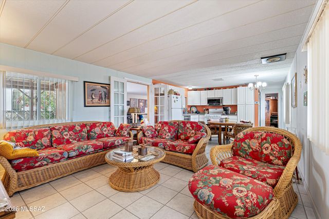5347 W Flying W Street, Tucson, AZ 85713
