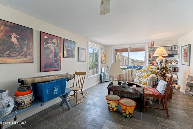 5347 W Flying W Street, Tucson, AZ 85713