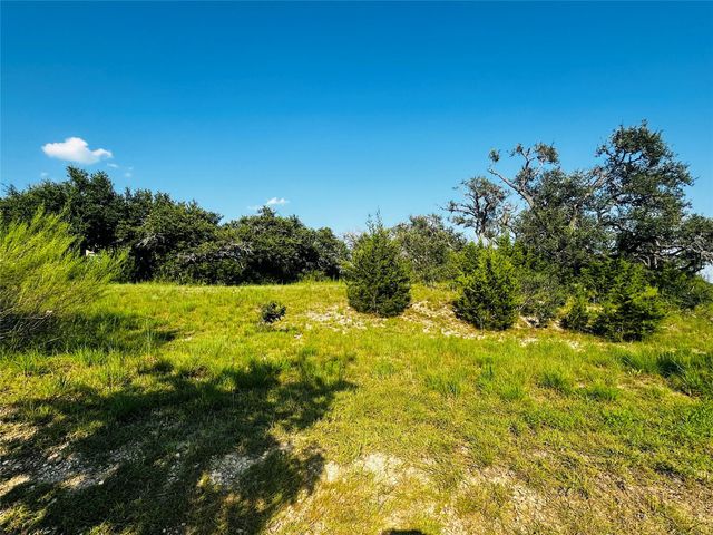 8701 Rollins DR, Austin, TX 78738