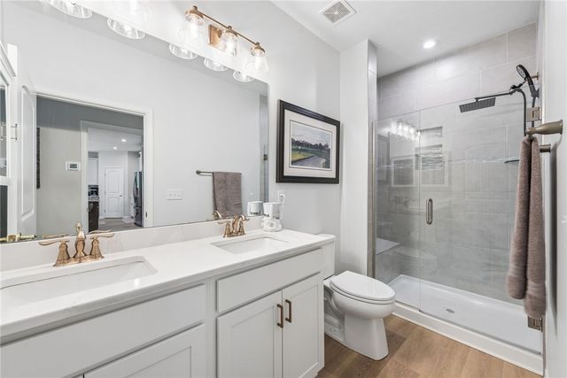 3003 Audrey Dr, Hempfield Twp, PA 15601