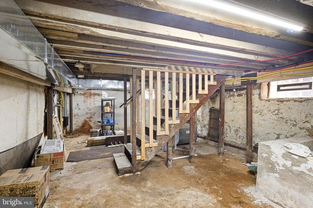 146 W 1ST AVE, Conshohocken, PA 19428