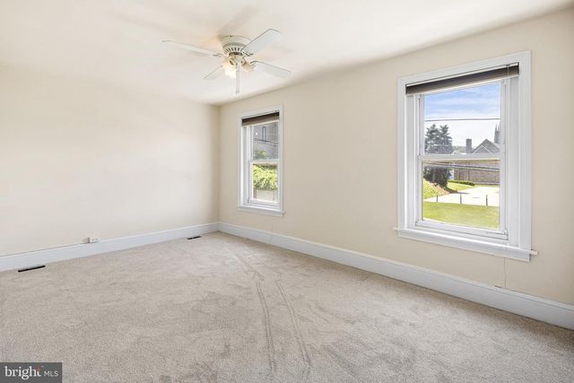 146 W 1ST AVE, Conshohocken, PA 19428