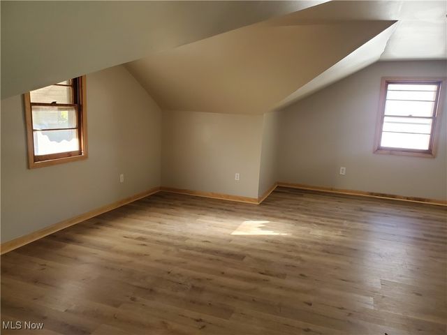 4287 E 162nd Street, Cleveland, OH 44128