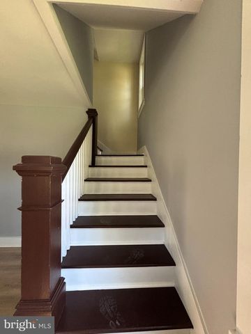 888 WALNUT ST, Honey Brook, PA 19344