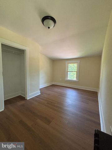 888 WALNUT ST, Honey Brook, PA 19344