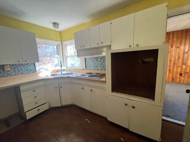 539 Route 374, Cadyville, NY 12918