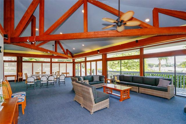 2424 W TAMPA BAY BOULEVARD D205, Tampa, FL 33607