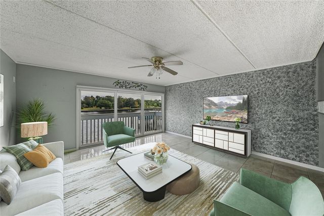 2424 W TAMPA BAY BOULEVARD D205, Tampa, FL 33607