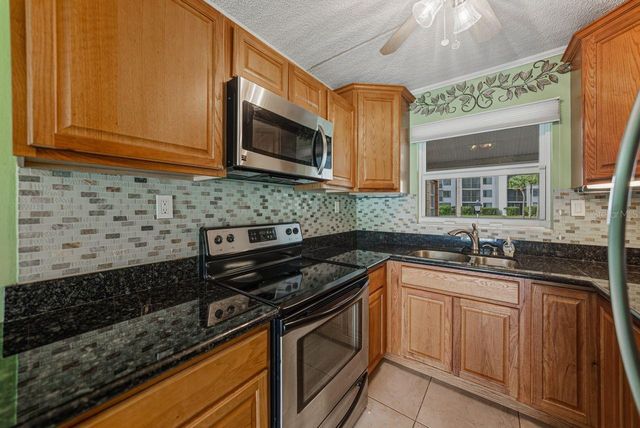 2424 W TAMPA BAY BOULEVARD D205, Tampa, FL 33607