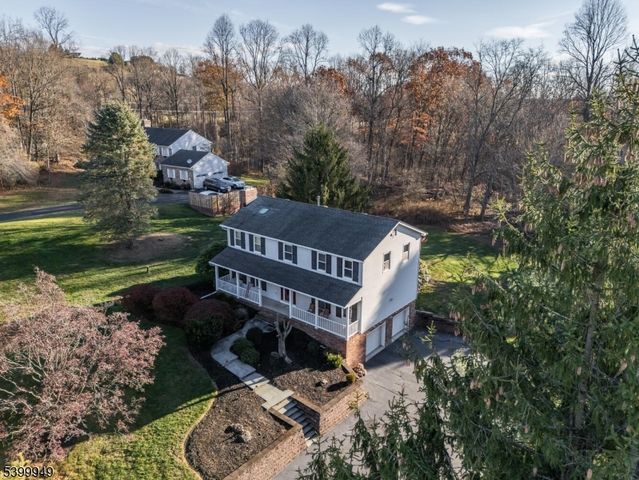 3 Grace Dr, Clinton Twp., NJ 08801