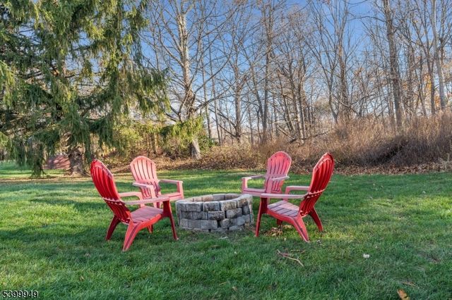 3 Grace Dr, Clinton Twp., NJ 08801