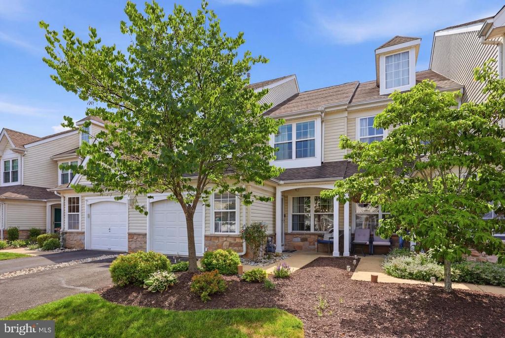 1659 ROCKCRESS DR, Jamison, PA 18929