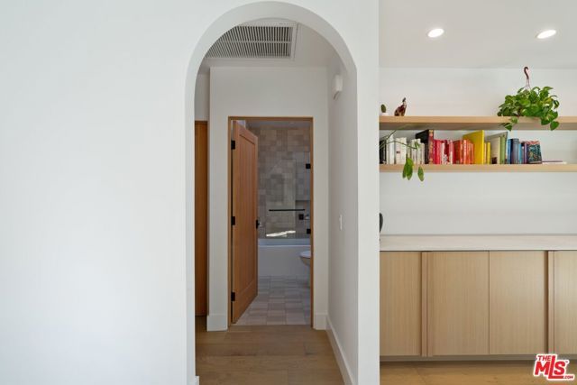 1861 W 38th Street, Los Angeles, CA 90062