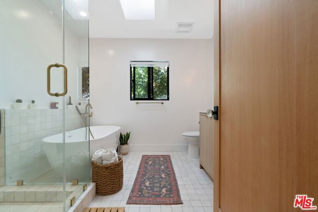 1861 W 38th Street, Los Angeles, CA 90062