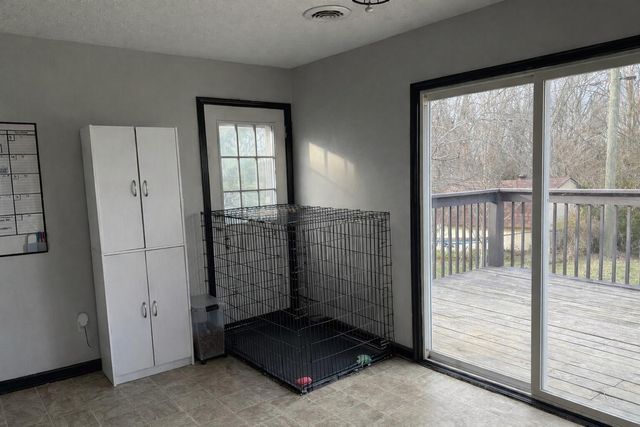 59 Holiday Road, Winchester, KY 40391