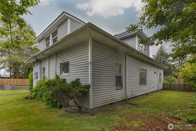 3322 3324 S 10th Street, Tacoma, WA 98405