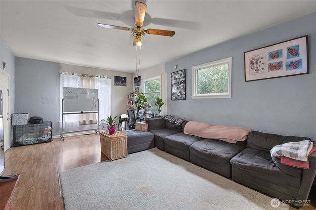 3322 3324 S 10th Street, Tacoma, WA 98405