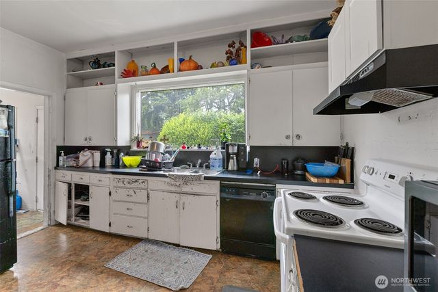3322 3324 S 10th Street, Tacoma, WA 98405