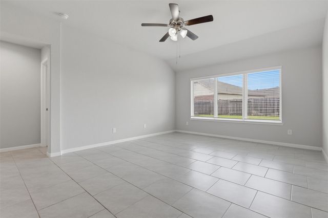18326 Pin Oak Lake Drive, Richmond, TX 77407