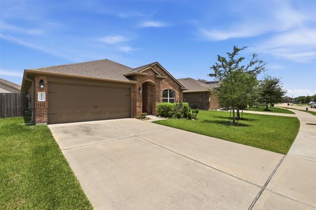 18326 Pin Oak Lake Drive, Richmond, TX 77407