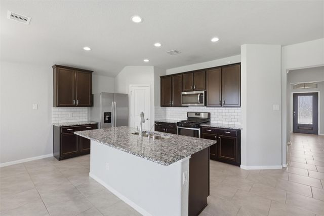 18326 Pin Oak Lake Drive, Richmond, TX 77407