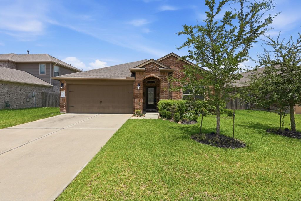 18326 Pin Oak Lake Drive, Richmond, TX 77407