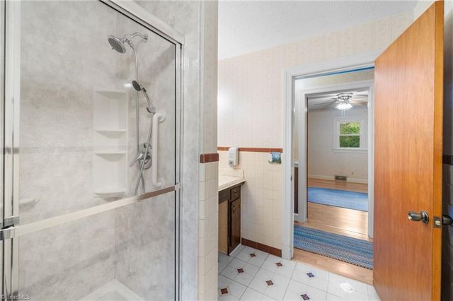 3966 Ebert Road, Winston-salem, NC 27127