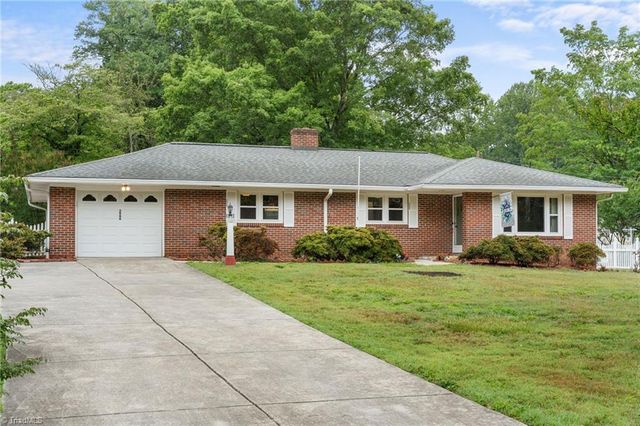 3966 Ebert Road, Winston-salem, NC 27127