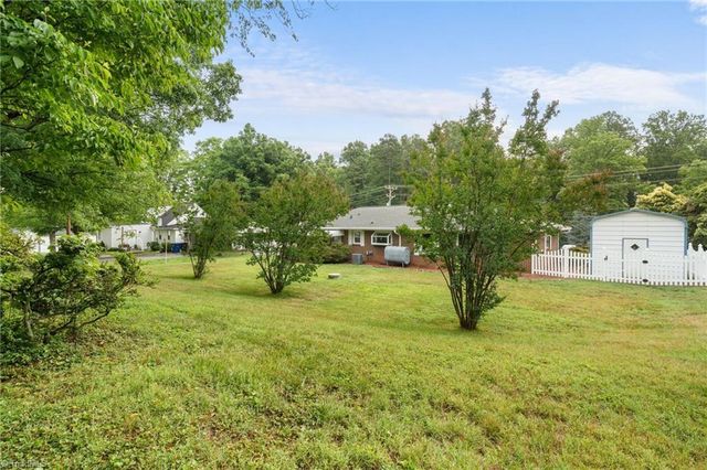 3966 Ebert Road, Winston-salem, NC 27127