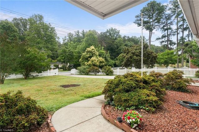3966 Ebert Road, Winston-salem, NC 27127