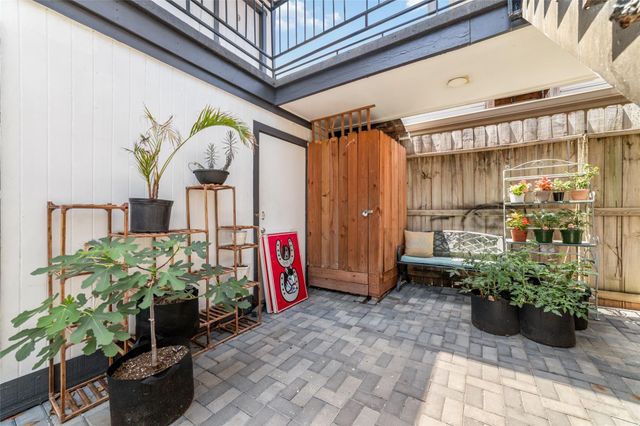 1424 Marshall Street 9, Houston, TX 77006