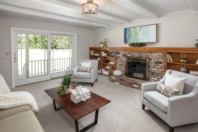 807 University Avenue, Los Altos, CA 94024