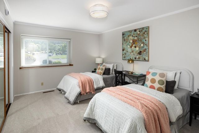 807 University Avenue, Los Altos, CA 94024