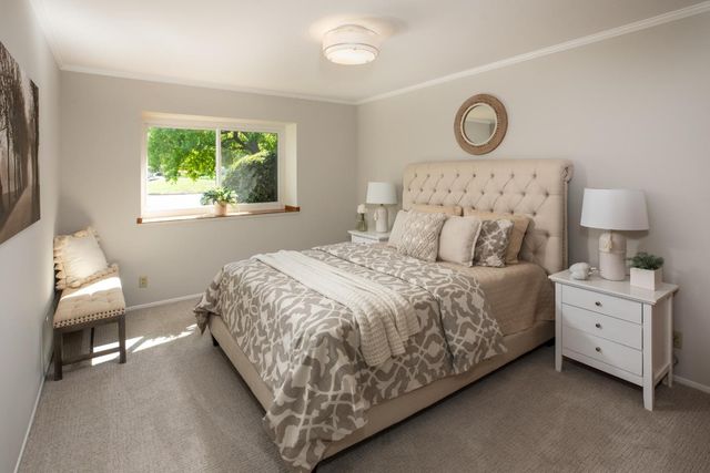 807 University Avenue, Los Altos, CA 94024