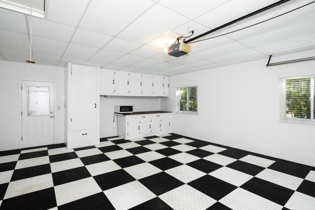 807 University Avenue, Los Altos, CA 94024