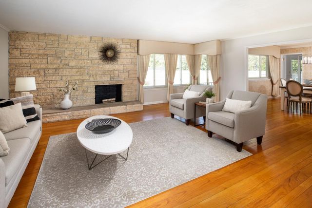 807 University Avenue, Los Altos, CA 94024