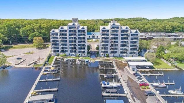 2964 Lakeshore Drive E 204, Muskegon City, MI 49441