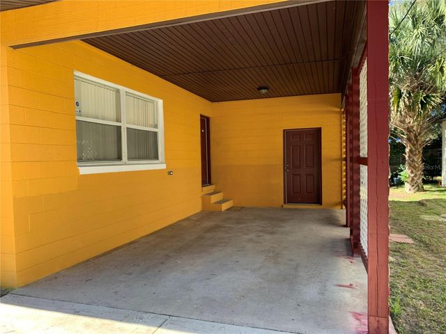 612 KENSINGTON STREET, Eustis, FL 32726