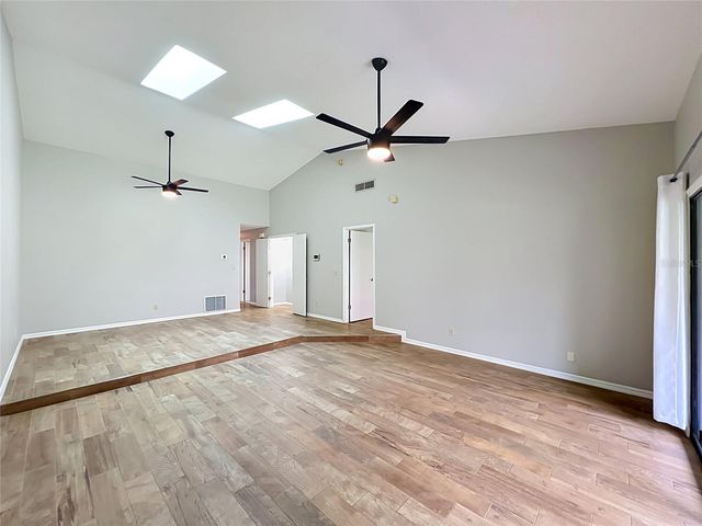2305 SUN VALLEY CIR, Winter Park, FL 32792