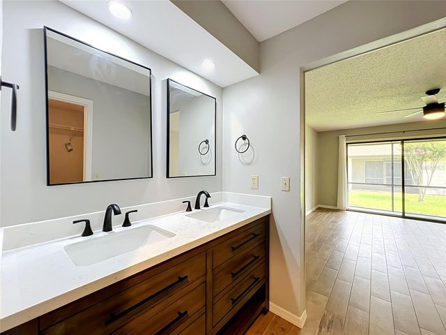 2305 SUN VALLEY CIR, Winter Park, FL 32792